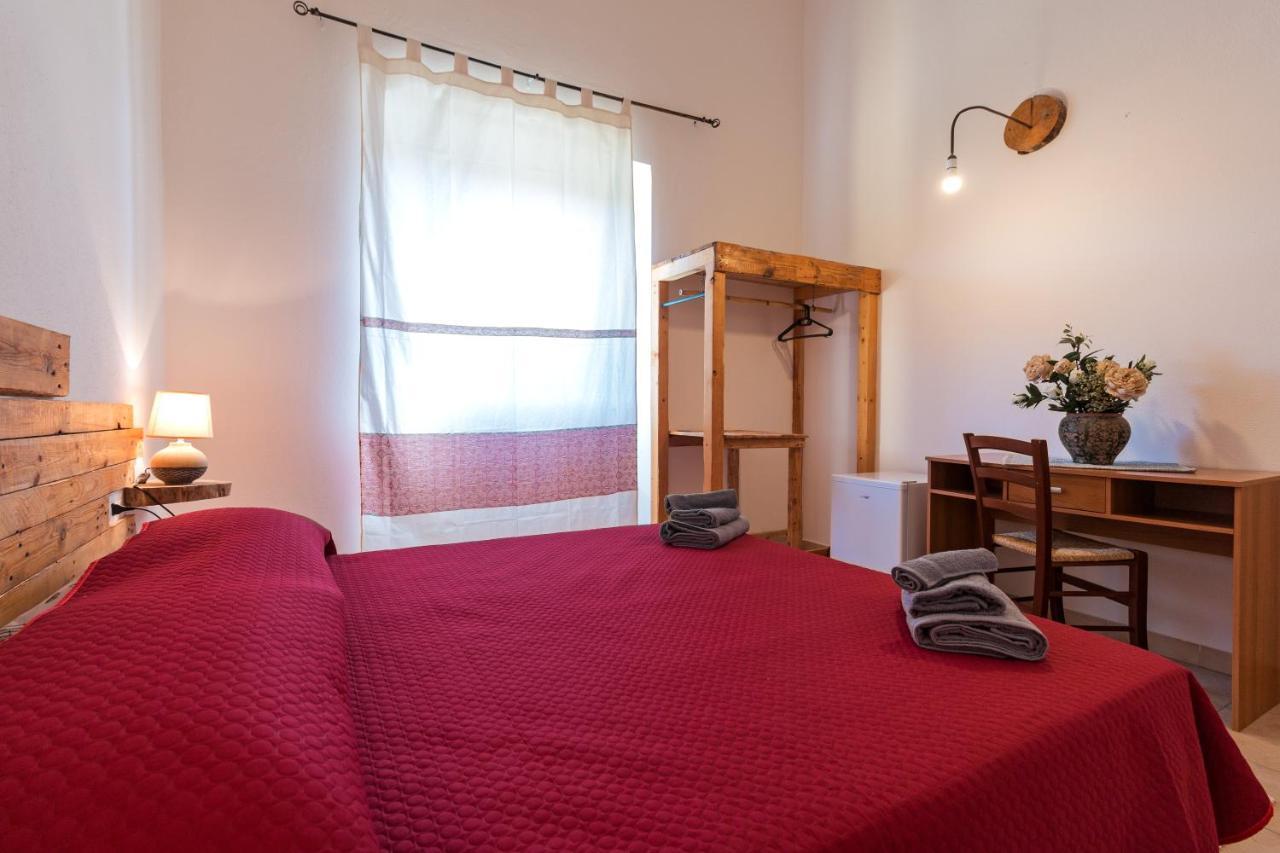 Ristoro Norghio Hotel Irgoli Eksteriør billede